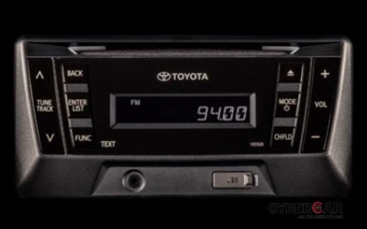 Toyota Hilux 2.4L 4X2 MT