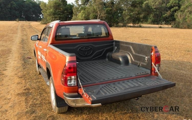Toyota Hilux 3.0 4x4 AT