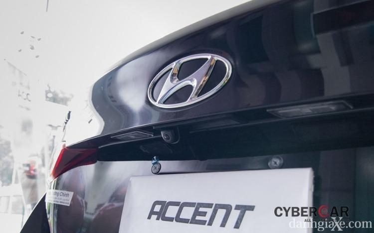 Hyundai Accent 1.4 MT Standard