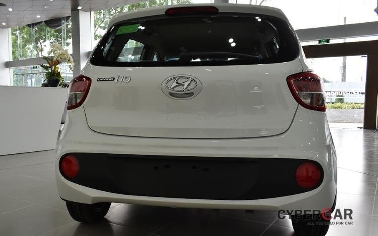 Hyundai i10 1.2MT Hatchback