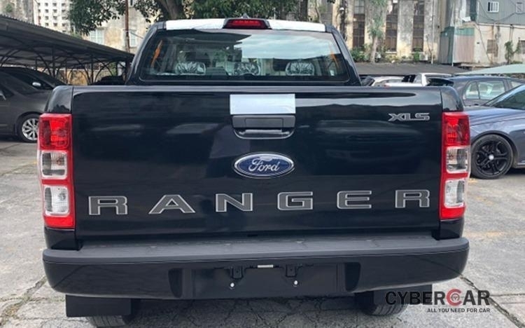 Ford Ranger XLS 2.2L 4x2 MT