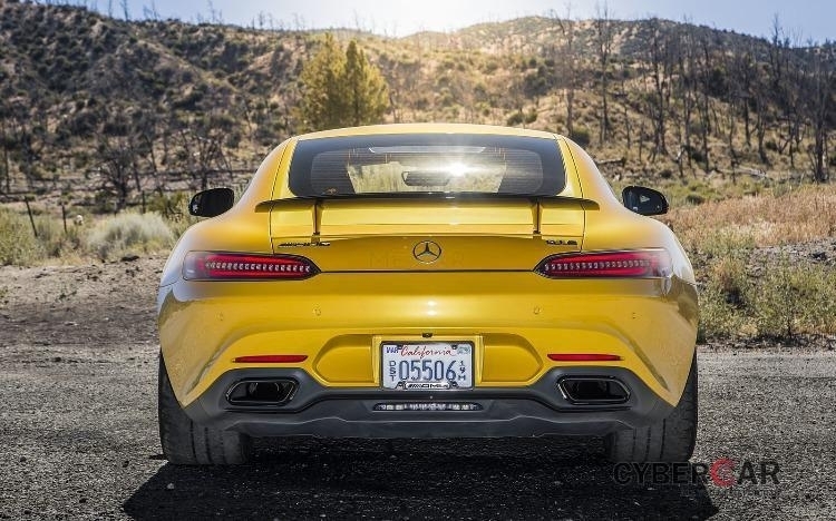 Mercedes-AMG GT S Coupe