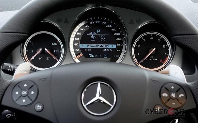 Mercedes-AMG C 63 AMG