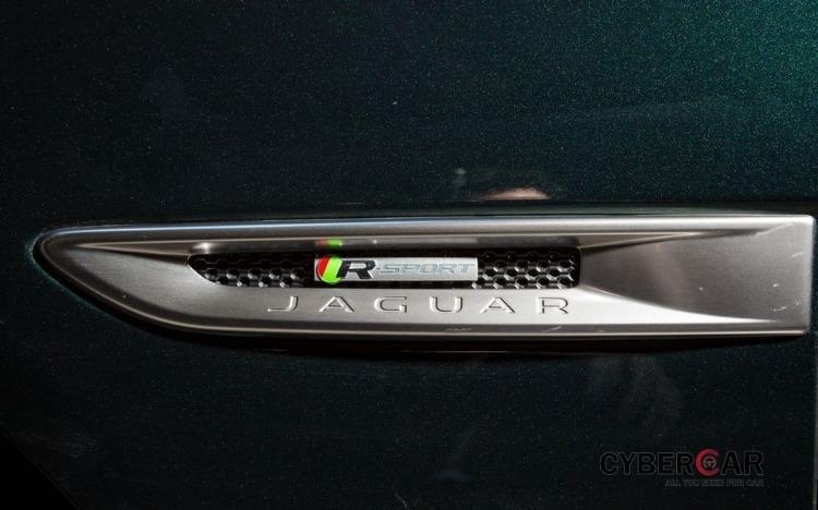 Jaguar XF R-Sport