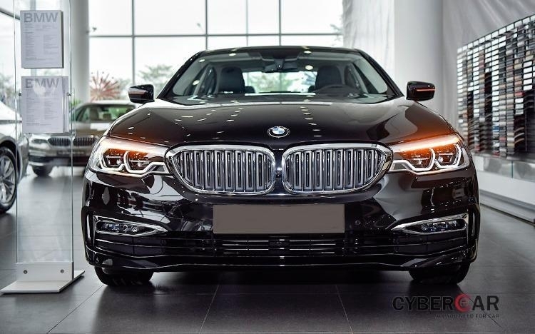 BMW 530i Luxury Line