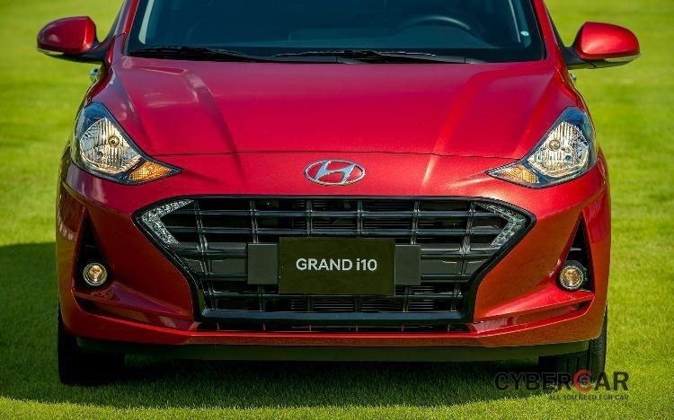 Hyundai Grand i10 1.2 AT Hatchback