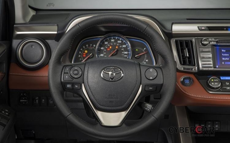 Toyota RAV4 2.5 AT
