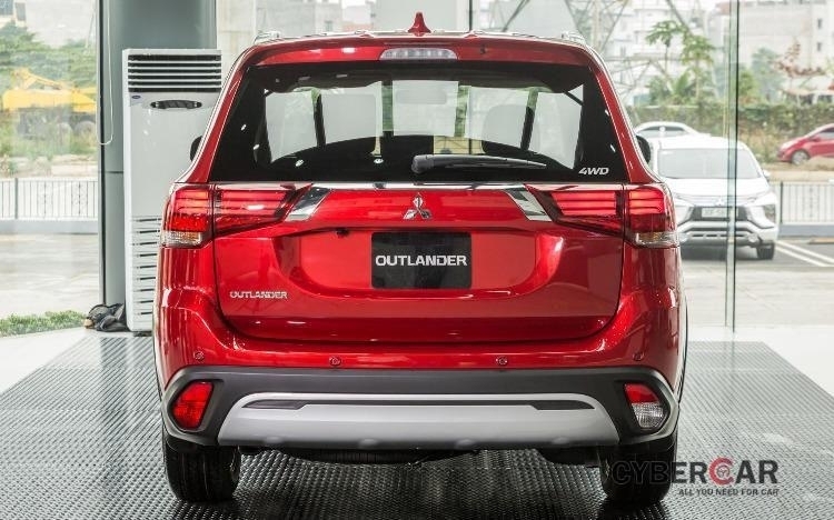 Mitsubishi Outlander 2.4 CVT Premium
