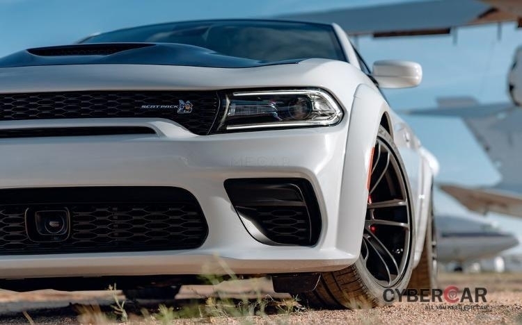 Dodge Charger R/T Scat Pack Widebody