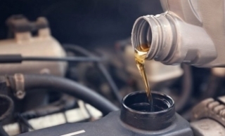 5 tiêu chí cần cân nhắc khi chọn dầu nhớt cho động cơ ô tô
