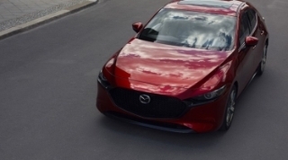 Cảm nhận Mazda3 2019: Ngoại thất đẹp long lanh, nội thất tối giản