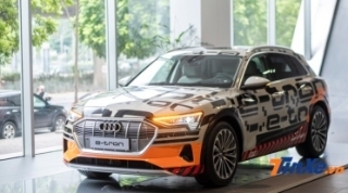 Đánh giá nhanh Audi e-Tron - ô tô điện tràn ngập công nghệ và an toàn mới đến Việt Nam