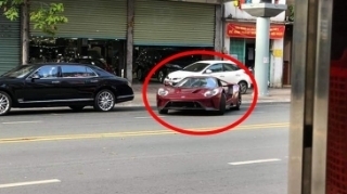 Khó mua như siêu xe triệu đô Ford GT thế hệ mới xuất hiện ở Sài thành