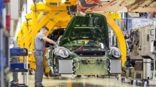 Porsche xác nhận sản xuất xe tại Malaysia nhưng không xuất khẩu sang Việt Nam