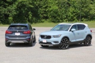 So sánh nhanh BMW X1 2018 và Volvo XC40 2018: Chọn xe sang Đức hay Thụy Điển?