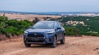 Sức bán các dòng xe Toyota giảm mạnh trong tháng 7, lần đầu thua VinFast