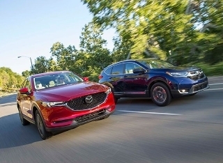 Trong tầm dưới 1,1 tỷ chọn Honda CR-V 2018 hay Mazda CX-5 2018?