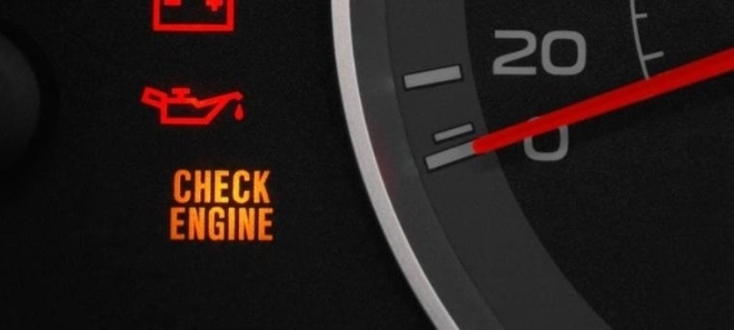 5 lỗi liên quan đến động cơ khiến đèn check-engine báo sáng