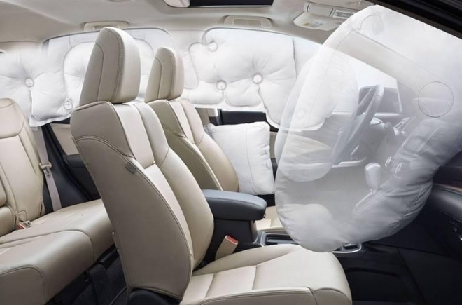 5 nguyên tắc sử dụng túi khí an toàn trên ô tô