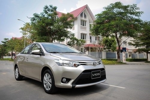 6 mẫu xe ô tô chạy dịch vụ tốt nhất Việt Nam: Xe Toyota chứng minh sức mạnh