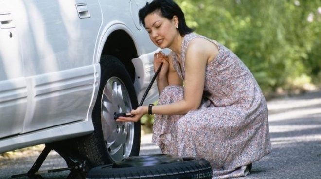 8 cách sửa chữa xe ô tô đơn giản mà tài xế nào cũng nên biết