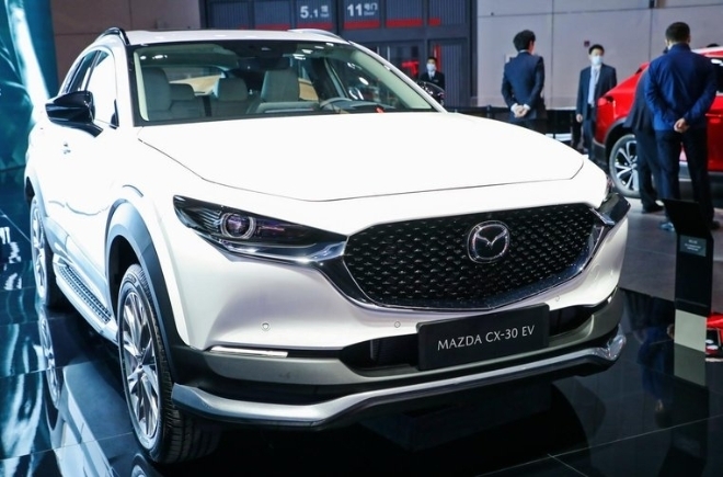 [Auto Shanghai 2021]  Vén màn Mazda CX-30 bản chạy điện hoàn toàn