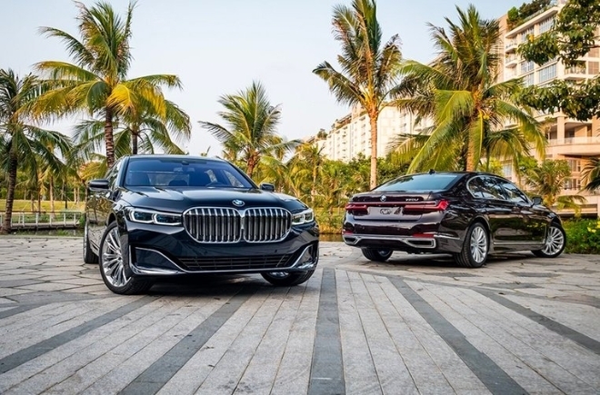 BMW 7-Series giảm giá hơn nửa tỷ đồng, trước thềm 'Mẹc' S-Class 2021 sắp về Việt Nam