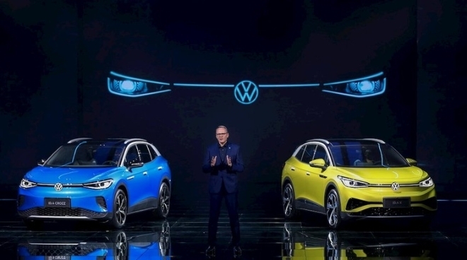 Chê bai xe Tesla trong lễ ra mắt ô tô mới, Volkswagen nhanh chóng bị 
