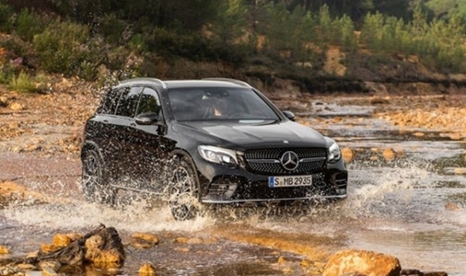 Có hay không chuyện lội nước đường ngập, nước lọt vào cầu của xe Mercedes-Benz GLC?