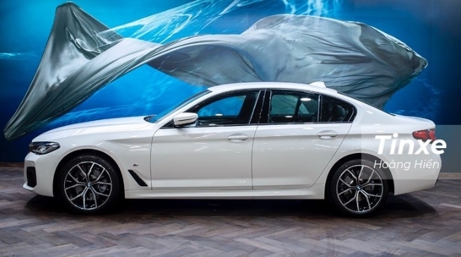 Đánh giá BMW 520i M Sport - Xe đắt nhất phân khúc nhưng vẫn bán hết trong 