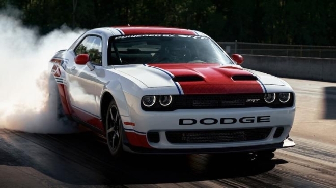 Dodge chính thức cho phép khách hàng nâng công suất động cơ Hellcat V8 mà vẫn bảo hành đầy đủ