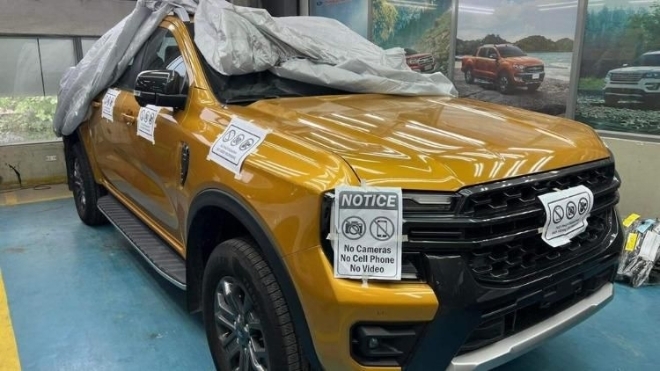 Ford Ranger 2023 chốt lịch ra mắt Việt Nam