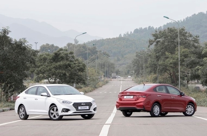 Giá lăn bánh Hyundai Accent 2018 thế hệ mới vừa ra mắt Việt Nam