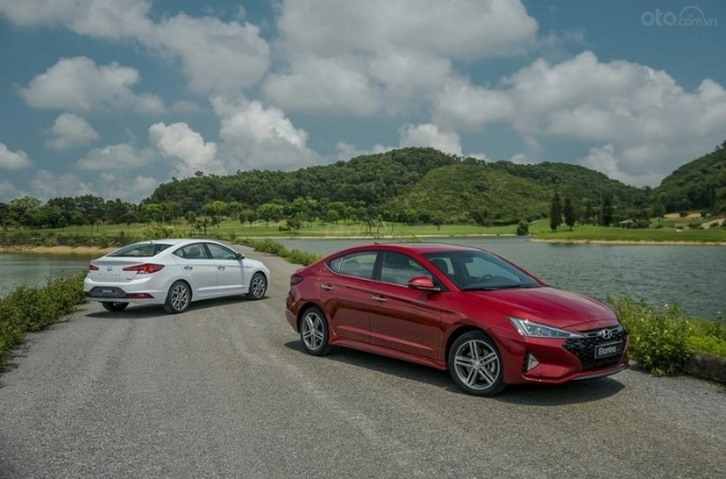 Giá lăn bánh Hyundai Elantra 2019 mới nhất vừa ra mắt T5/2019