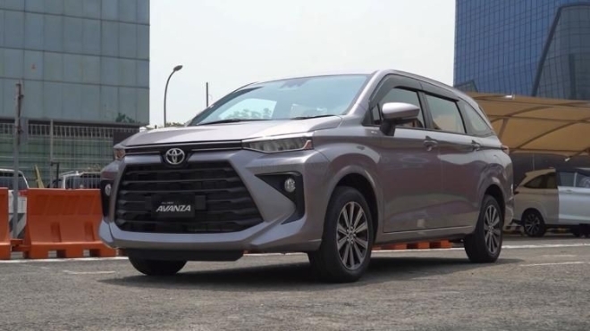 Hàng hot Toyota Avanza 2022 đầu tiên cập bến Việt Nam: Lột xác như SUV, sắp ra mắt đáp trả Mitsubishi Xpander