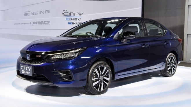Honda City e:HEV 2021 ra mắt, tiêu thụ chỉ 3,6 lít/100 km