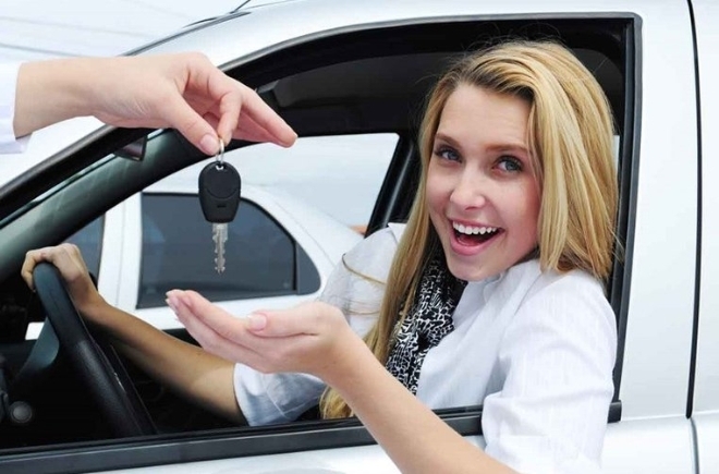 Khách hàng nên biết những thông tin gì trước khi mua ô tô?