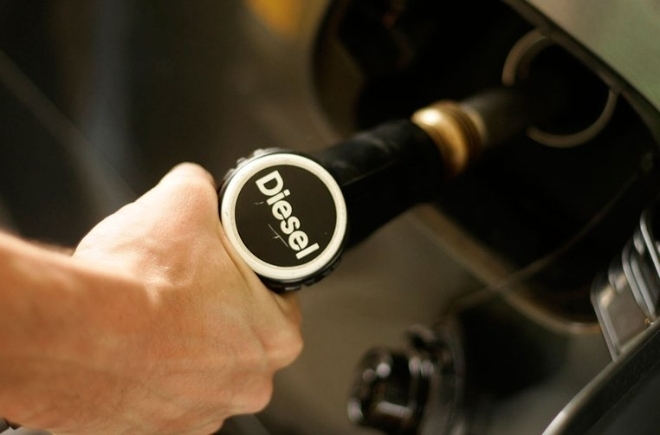 Làm sao để khởi động ô tô máy dầu dễ dàng khi trời lạnh?