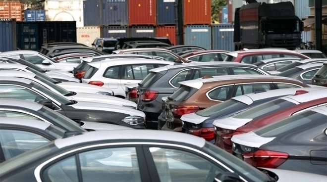 Lượng ô tô nhập khẩu về Việt Nam bất ngờ tăng đột biến trong quý 1/2021