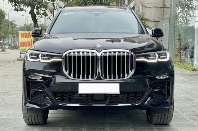 Mới đi 1.200 km, BMW X7 đã 'lỗ' hơn 1,2 tỷ đồng