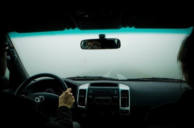 Những thủ thuật để ngăn chặn hơi ẩm bên trong xe hơi vào mùa đông