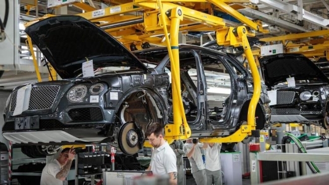 Nối gót Aston Martin, Bentley dự kiến cắt giảm hơn 1.000 nhân công do ảnh hưởng dịch Covid-19