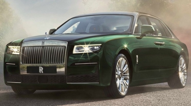 Rolls-Royce Ghost 2021 chính hãng chào khách Việt với giá từ 30 tỷ đồng