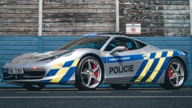 Siêu xe Ferrari 458 Italia của tội phạm được 