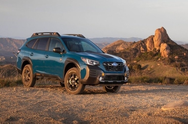 Subaru Outback 2022 báo giá khởi điểm từ 642 triệu đồng