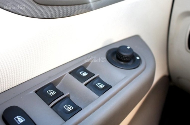 Tại sao cửa sổ chỉnh điện an toàn hơn cho hành khách trên ô tô?