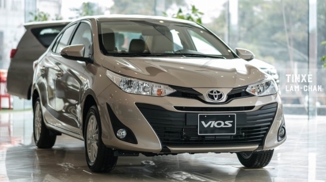 Toyota Vios E CVT 2020 hấp dẫn hơn bao giờ hết nhờ trang bị gần bằng bản cao cấp nhất