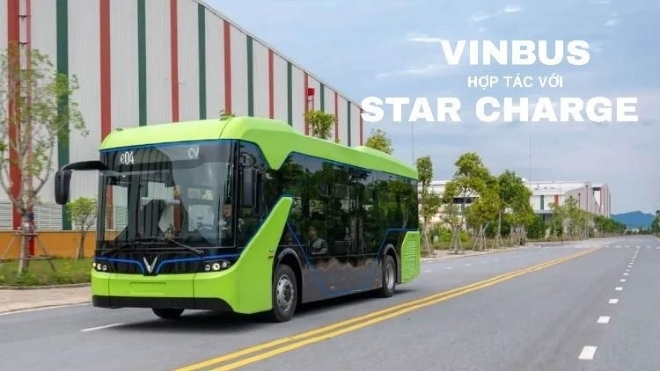 Vinbus hợp tác với công ty Star Charge phát triển hệ thống trạm sạc xe buýt điện