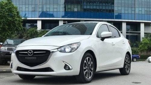 Với 500 triệu, có nên mua Mazda 2 2015 phục vụ gia đình?