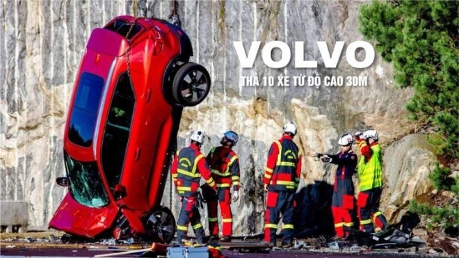 Volvo thả 10 xe từ độ cao 30m xuống đất để thử nghiệm độ an toàn